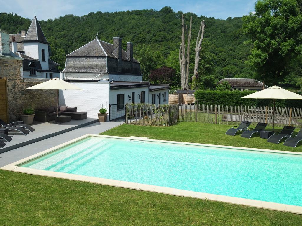 Вилла Modern Mansion In Hasti Re Par Del With Pool Hastiere-par-dela Экстерьер фото