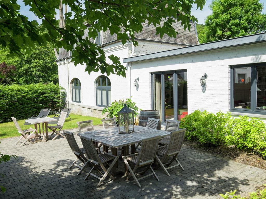 Вилла Modern Mansion In Hasti Re Par Del With Pool Hastiere-par-dela Экстерьер фото