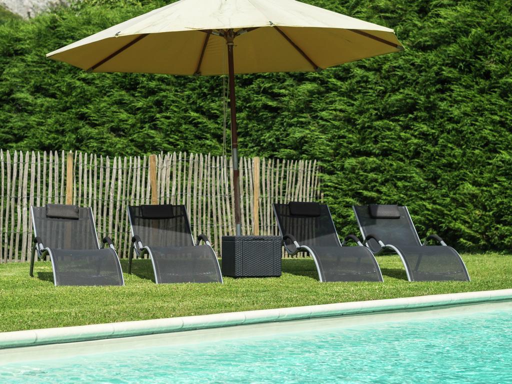 Вилла Modern Mansion In Hasti Re Par Del With Pool Hastiere-par-dela Экстерьер фото